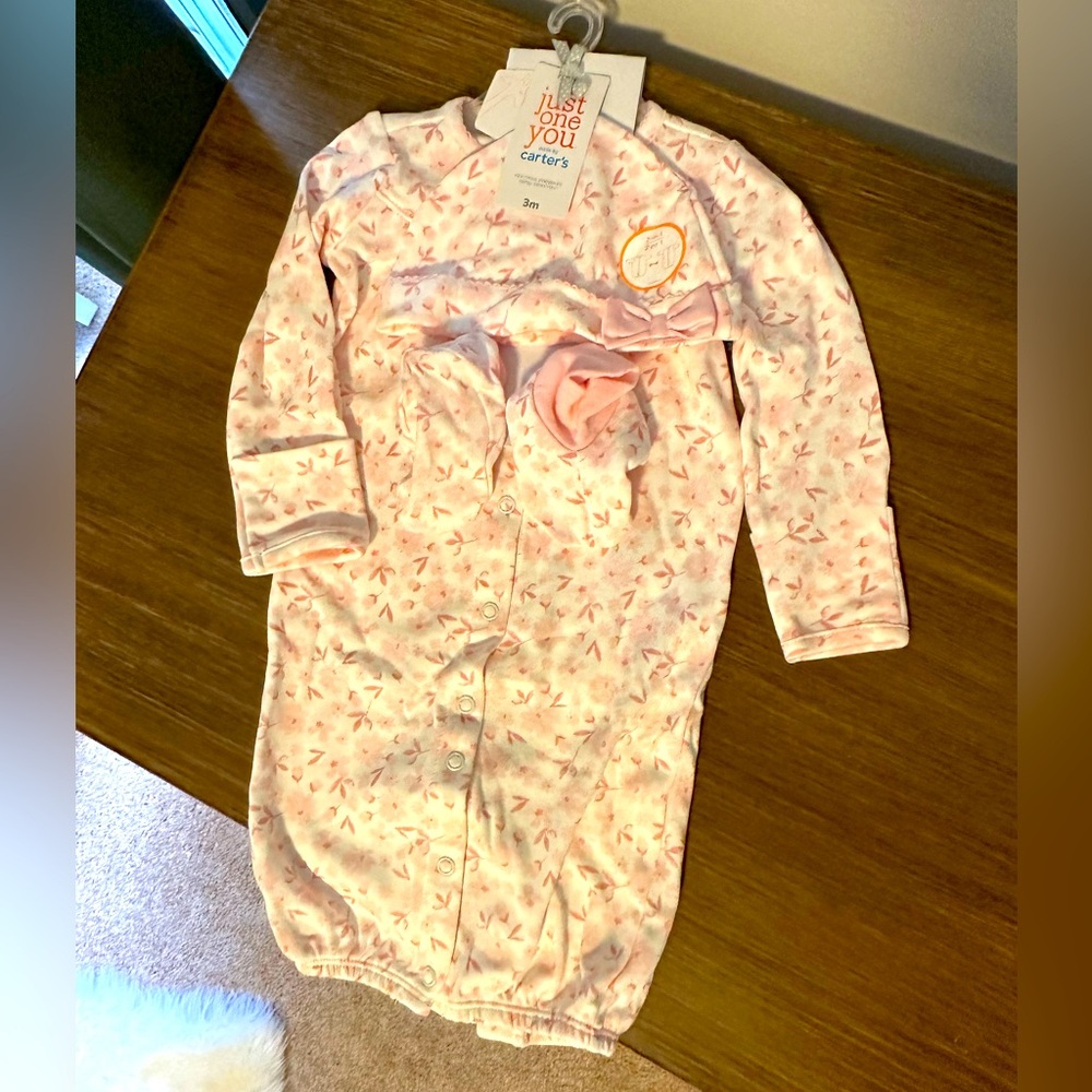 Carter’s 2-in-1 Girls 3 Month Set with Hat and Booties